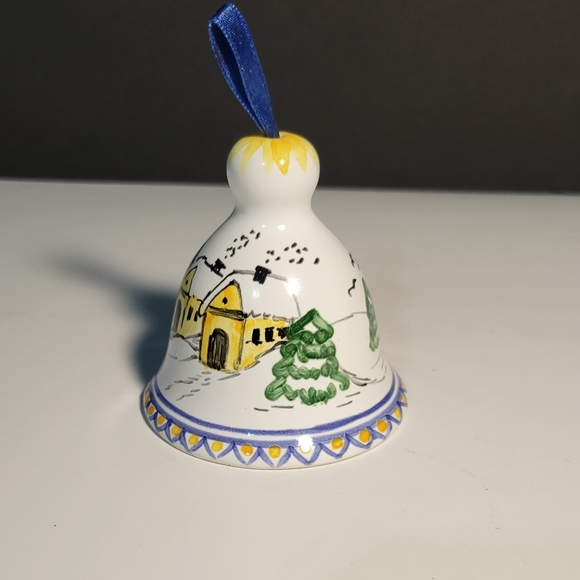 Tiny Hand Painted Bell Delicate Decrotive Jingle Bell - Ceramic - Picture 4 of 10